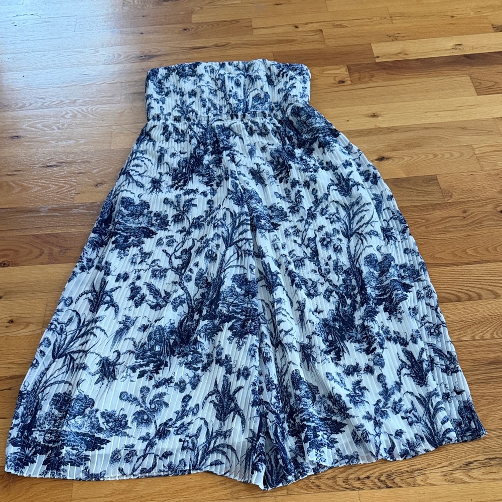 Elegant Blue and White Floral Women's jumpsuit